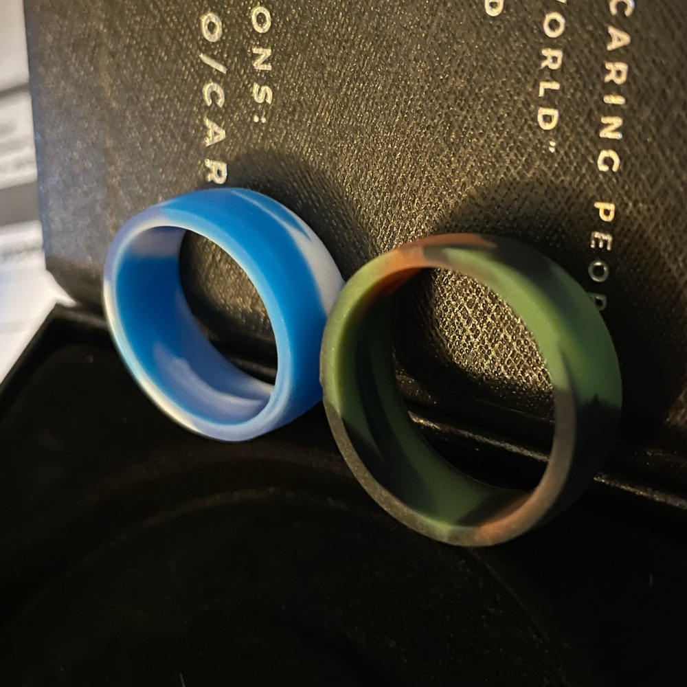 Men’s Thick-Cut 2Pack Camo Lightweight Silicone Universal Rings (Multiple Sizes)